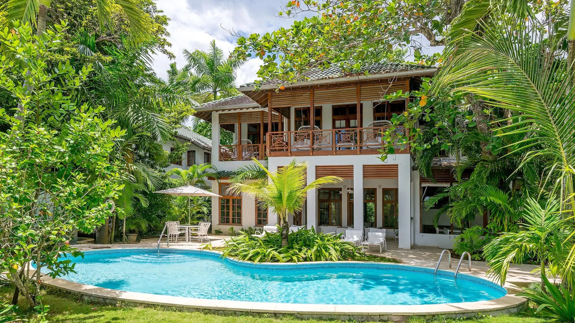 Idle Awhile Villas Негрил Курортный комплекс