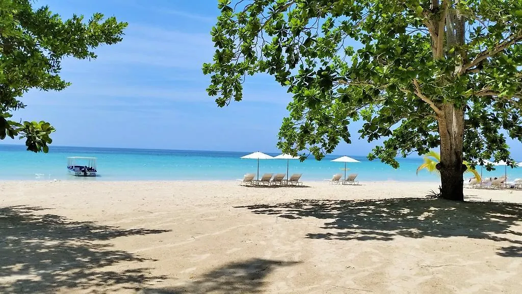 ***** Resort Idle Awhile Villas Negril Jamaica
